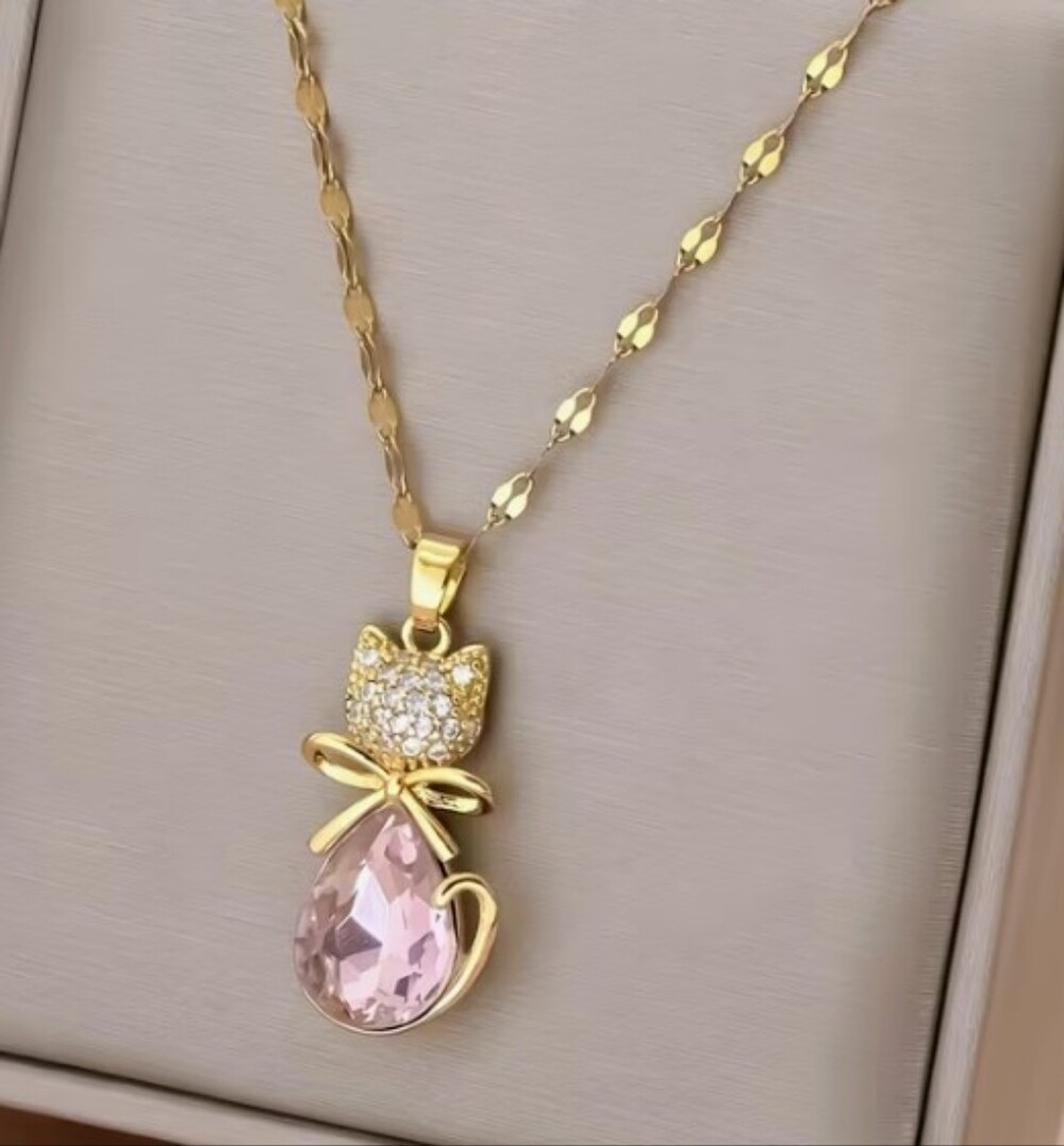 Gold-Tone Cat Pendant Necklace with  Pink Teardrop New